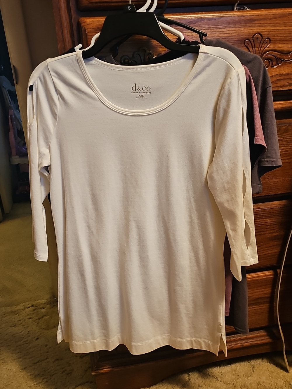 Denim&Co Cream Scoop Neck Long Sleeve Tee